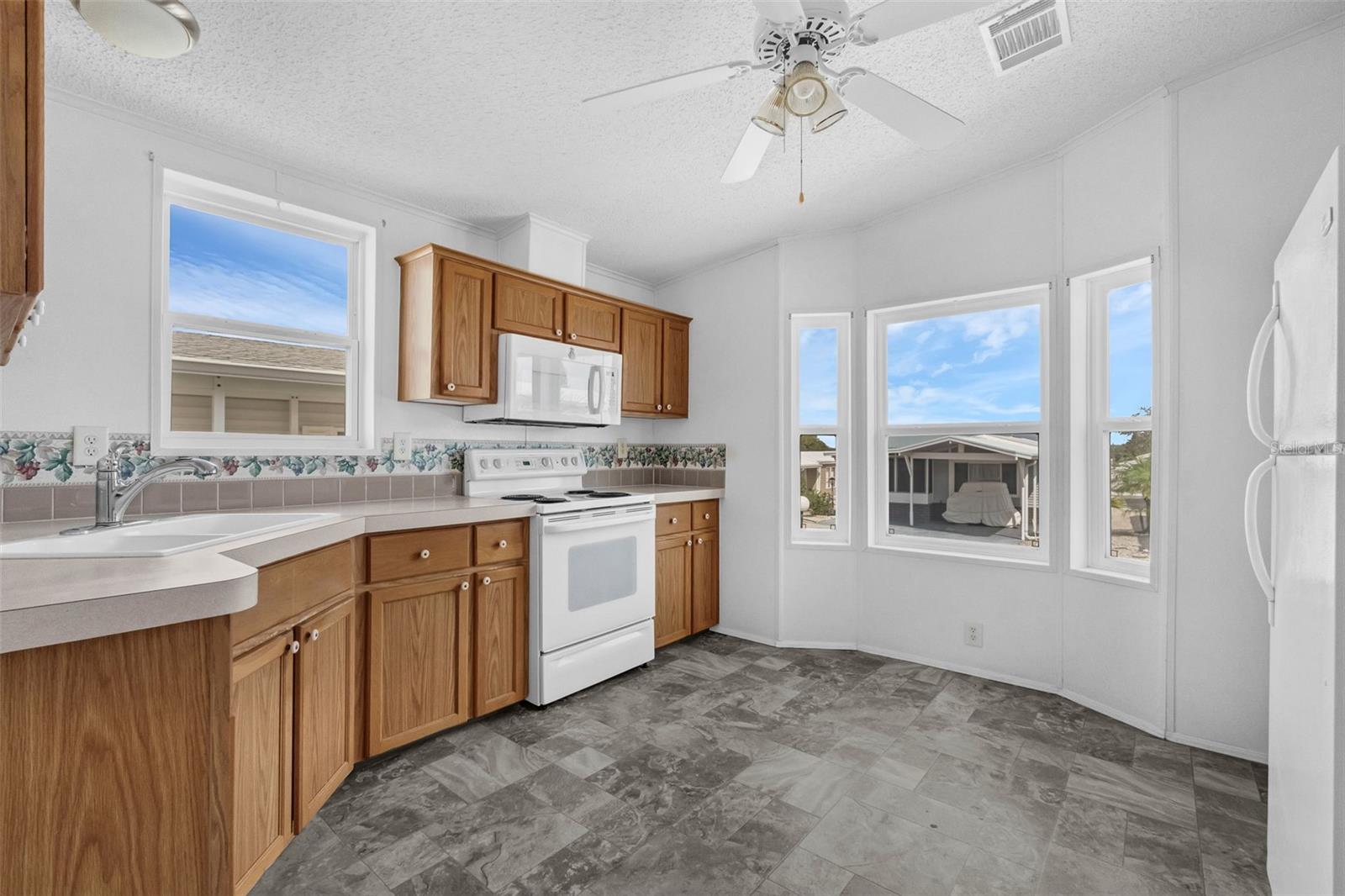 WEST VIEW RIDGE - Residential