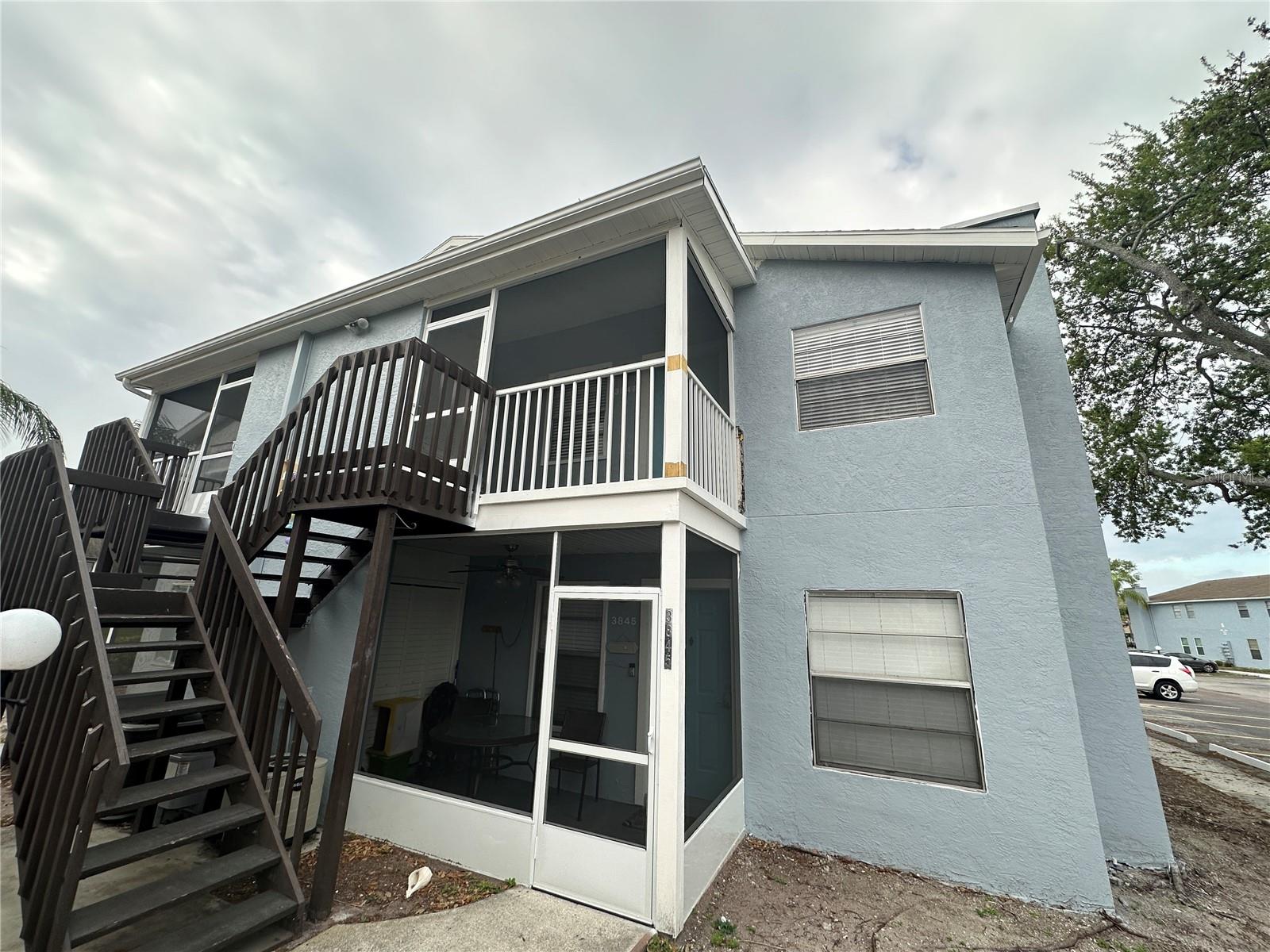 *****ASSOCIATION REQUIRES A MINIMUM 700 CREDIT SCORE TO APPROVE AN APPLICATION*****ANNUAL UNFURNISHED RENTAL AVAILABLE FOR IMMEDIATE MOVE IN. THIS NEWLY RENOVATED SECOND FLOOR 2 BED 2 BATH CONDO IS JUST A FEW BLOCKS FROM WORLD FAMOUS IMG ACADEMIES. A FIVE-MINUTE DRIVE WILL TAKE YOU TO A VARIETY OF SHOPPING, DINING AND GOLFING OPPORTUNITIES. A FIFTEEN MINUTE DRIVE AND YOU CAN DIP YOUR FEET IN THE GULF OF MEXICO. MIRROR LAKE OFFERS AN ARRAY OF AMENITIES INCLUDING HEATED POOL AND SPA, CLUBHOUSE WITH FITNESS CENTER, PICKLE BALL COURT, TENNIS COURT AND PLAYGROUND. IF A RELAXING LIFESTYLE LOCATED ONLY MINUTES FROM THE HEART OF THE ACTION IS WHAT YOU ARE LOOKING FOR, THEN THIS IS YOUR PLACE! *****CABLE, TRASH AND LAWN CARE INCLUDED IN RENT*****