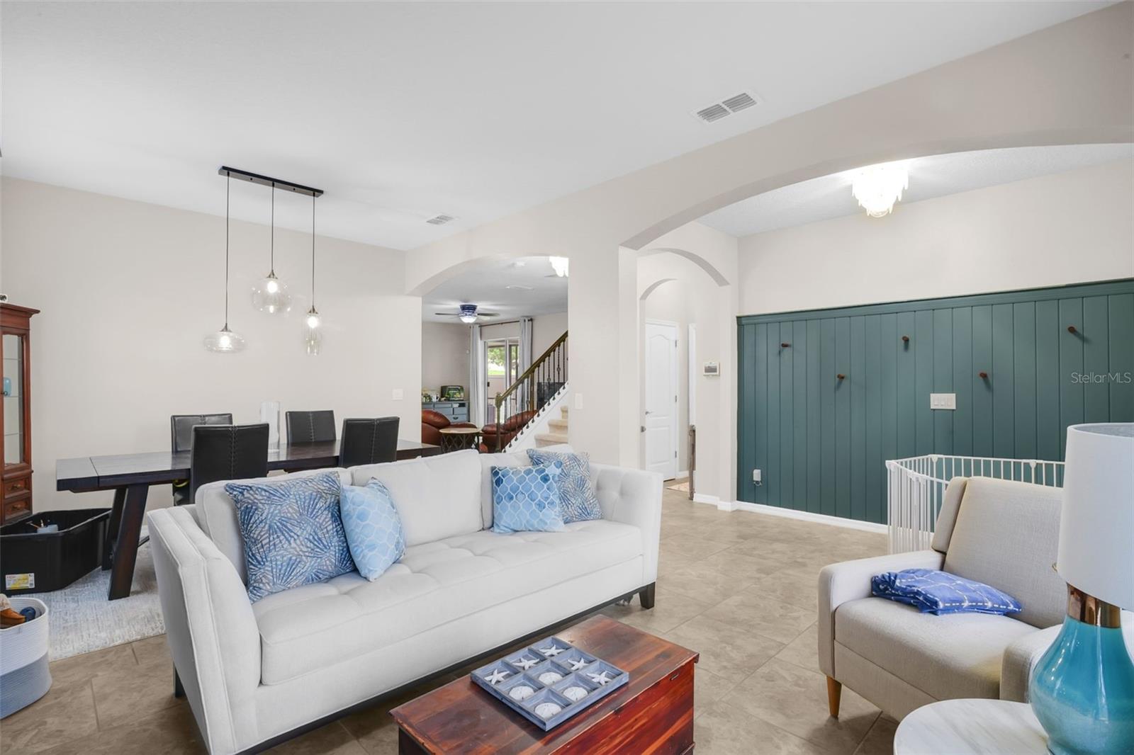3472 GRETCHEN DRIVE