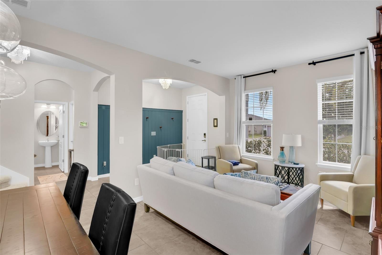 3472 GRETCHEN DRIVE