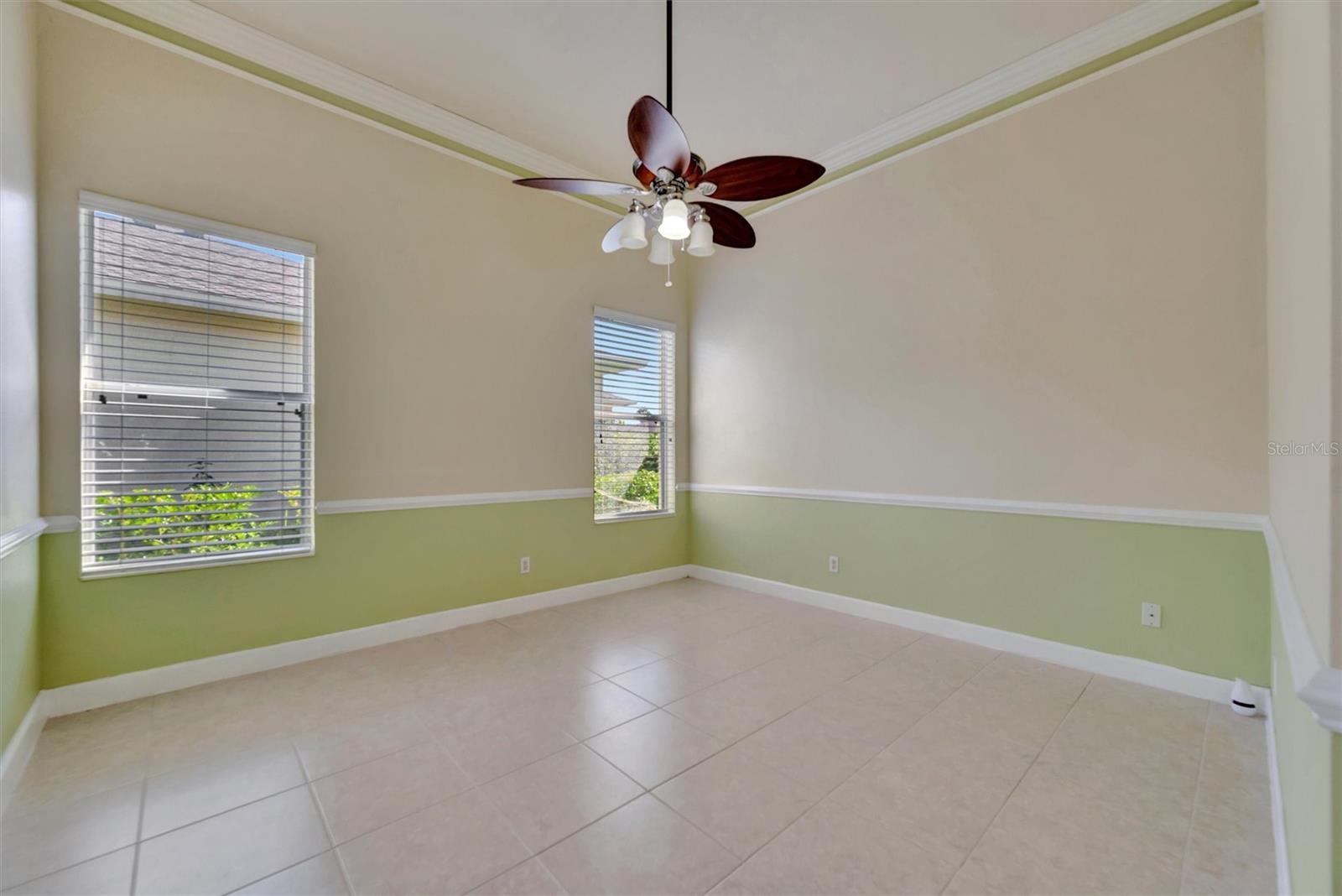 CASCADES AT SARASOTA PH II - Residential Lease