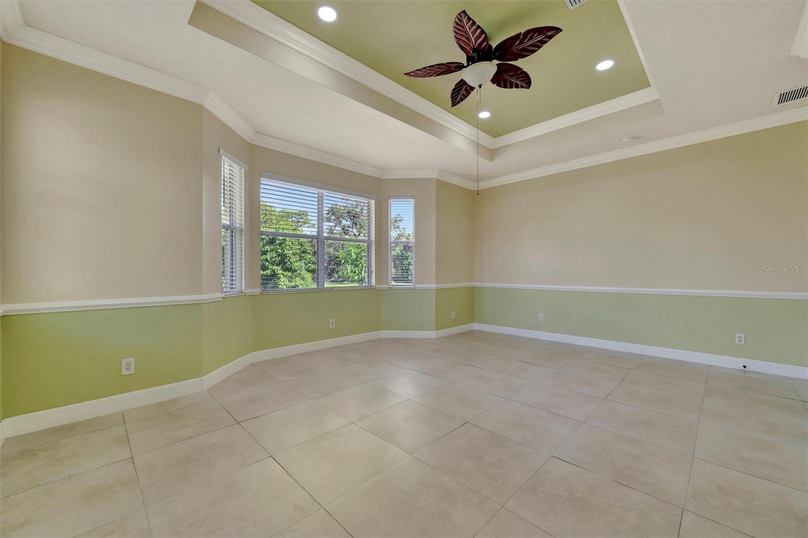 CASCADES AT SARASOTA PH II - Residential Lease