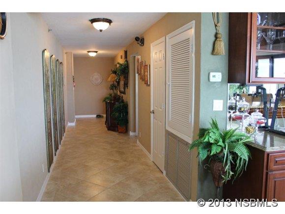 Moontide Condo - Residential