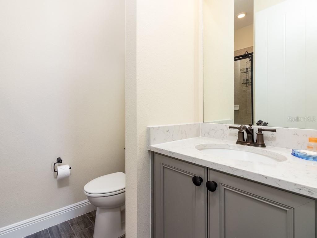 ROLLING OAKS PH 5 - Residential Lease