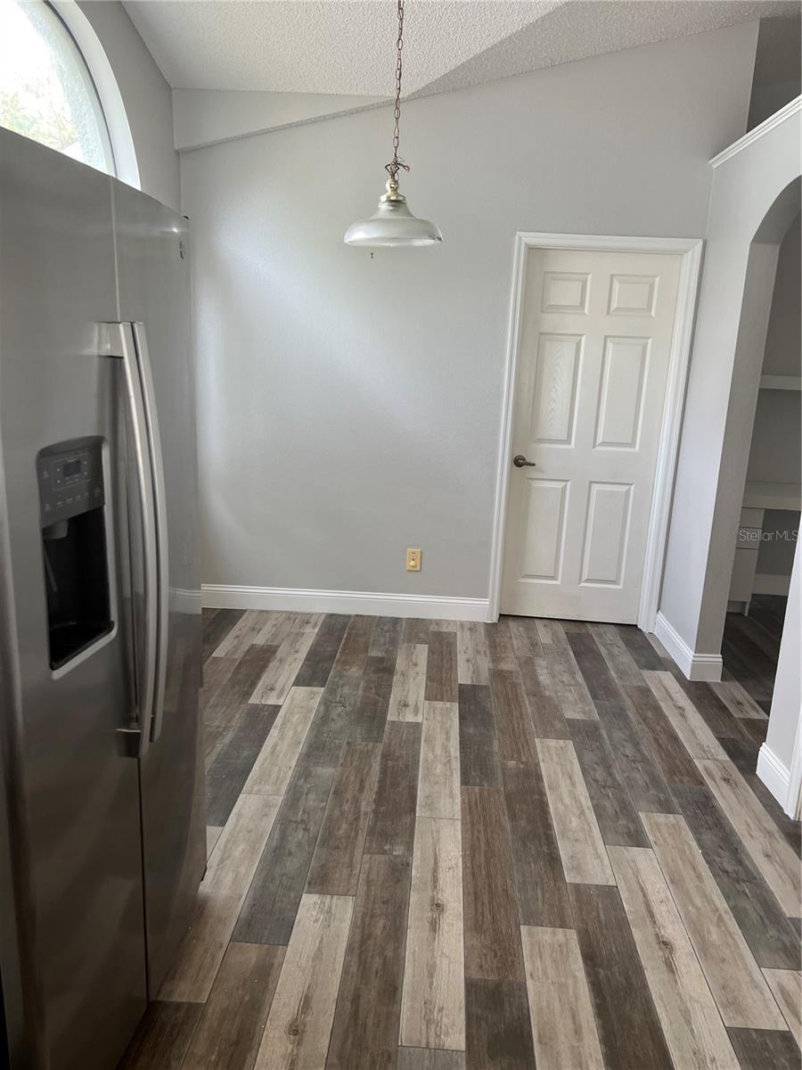 CURRY FORD ROAD EAST PH 01 - Residential Lease