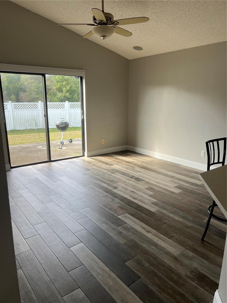 CURRY FORD ROAD EAST PH 01 - Residential Lease