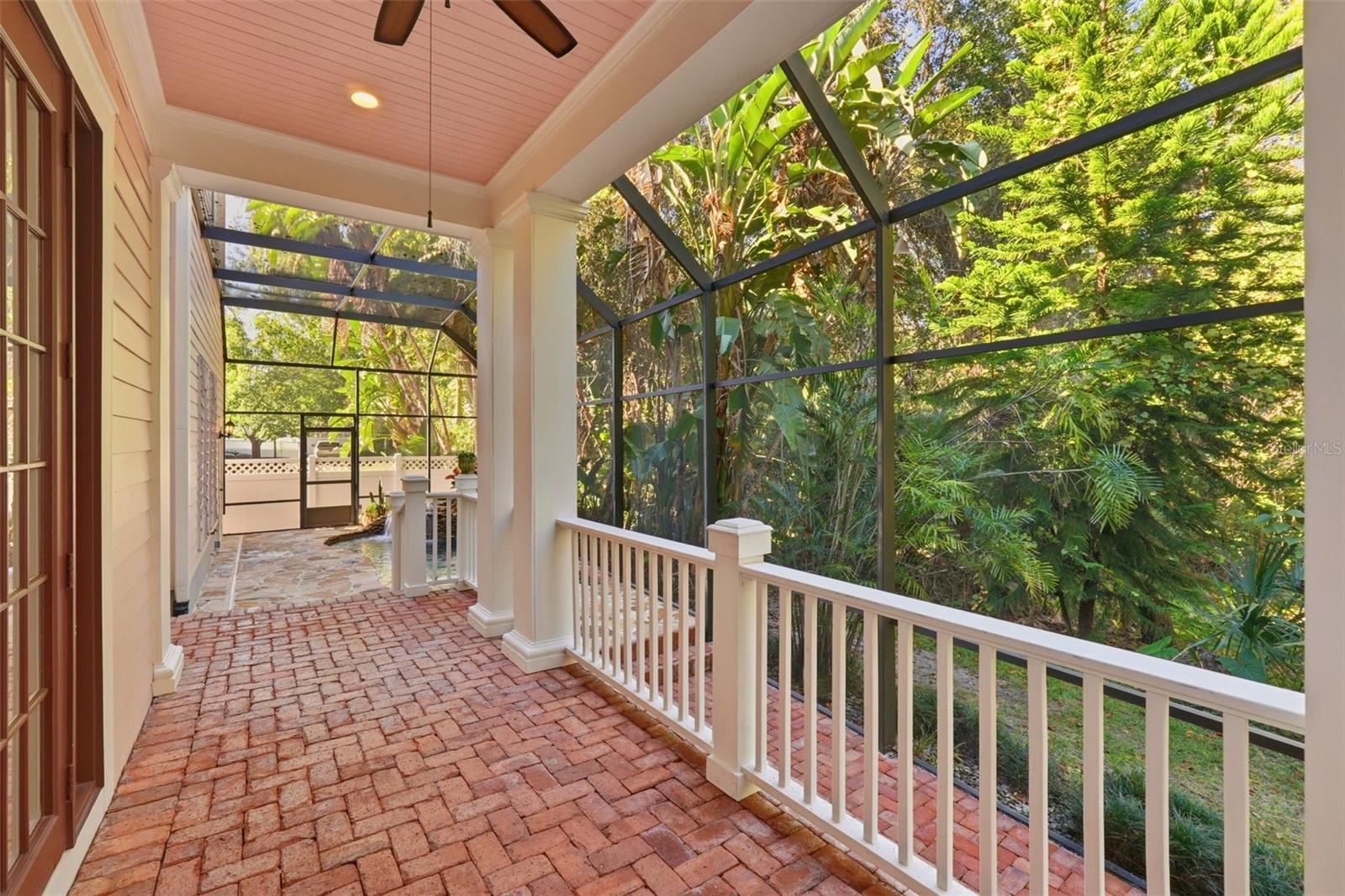 CELEBRATION LAKE EVALYN - Residential Lease