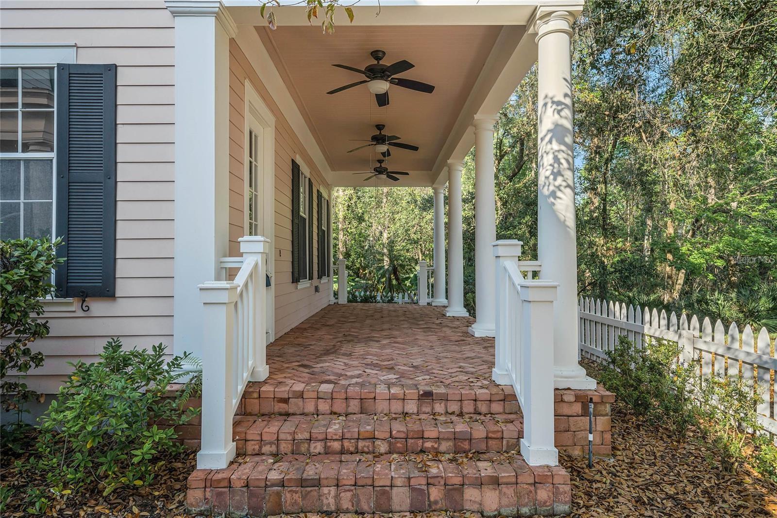 CELEBRATION LAKE EVALYN - Residential Lease