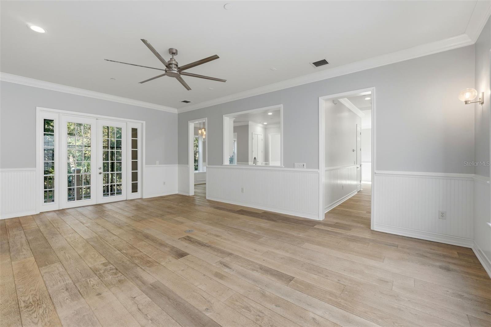 CELEBRATION LAKE EVALYN - Residential Lease