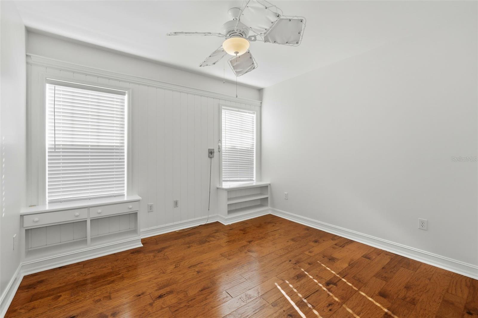 CELEBRATION LAKE EVALYN - Residential Lease