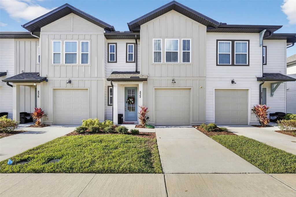 Photo of 832 Longboat Drive, Davenport, FL 33896 (MLS # S5141028)