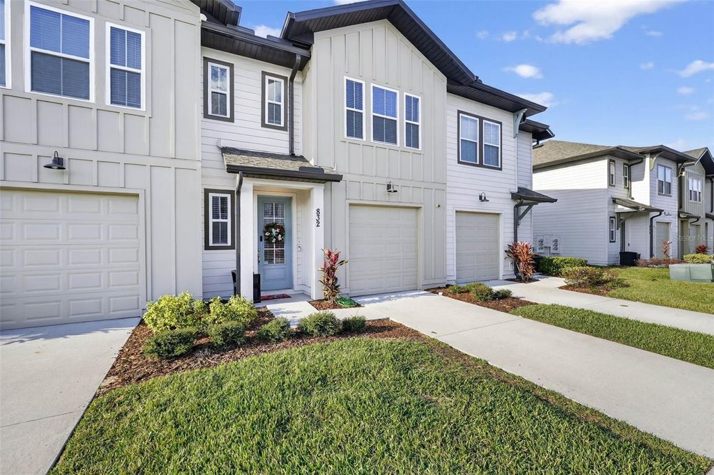 Photo of 832 Longboat Drive, Davenport, FL 33896 (MLS # S5141028)