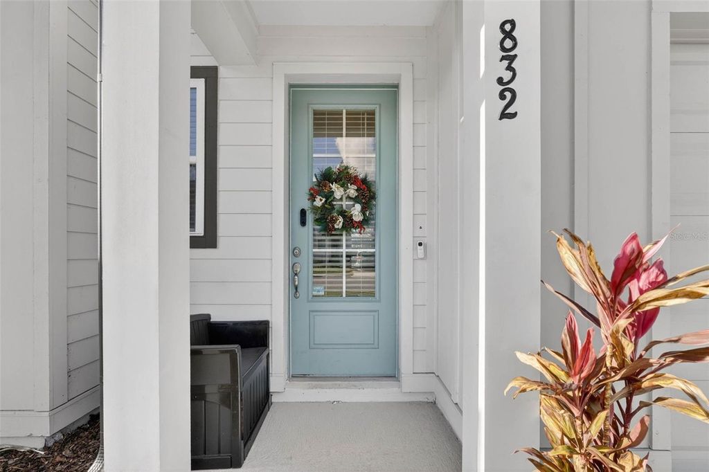 Photo of 832 Longboat Drive, Davenport, FL 33896 (MLS # S5141028)