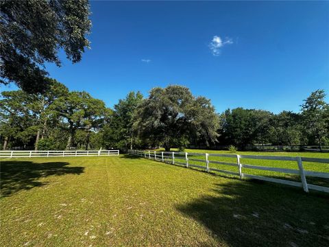Tiny photo for 33015 Sahara Court, Sorrento, FL 32776 (MLS # O6387345)