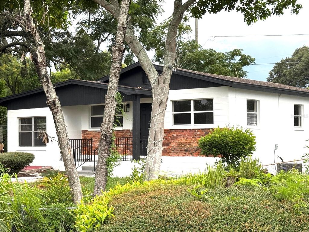 Photo of 1222 Avenue M, Haines City, FL 33844 (MLS # O6334838)