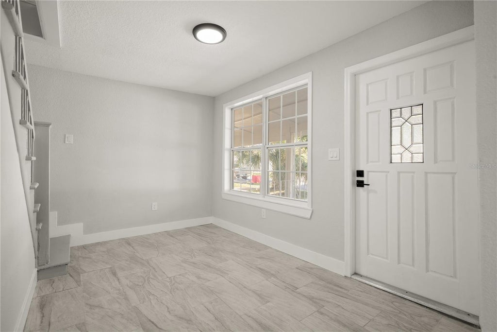 Photo of 309 Bath Street, Tarpon Springs, FL 34689 (MLS # TB8526597)