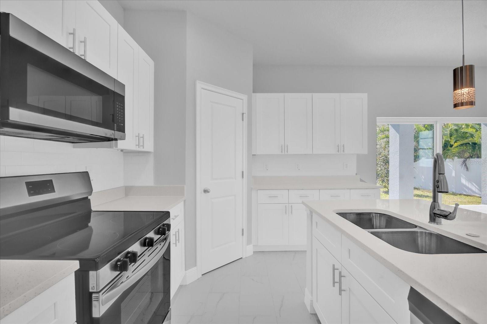 1251 ASH TREE COVE