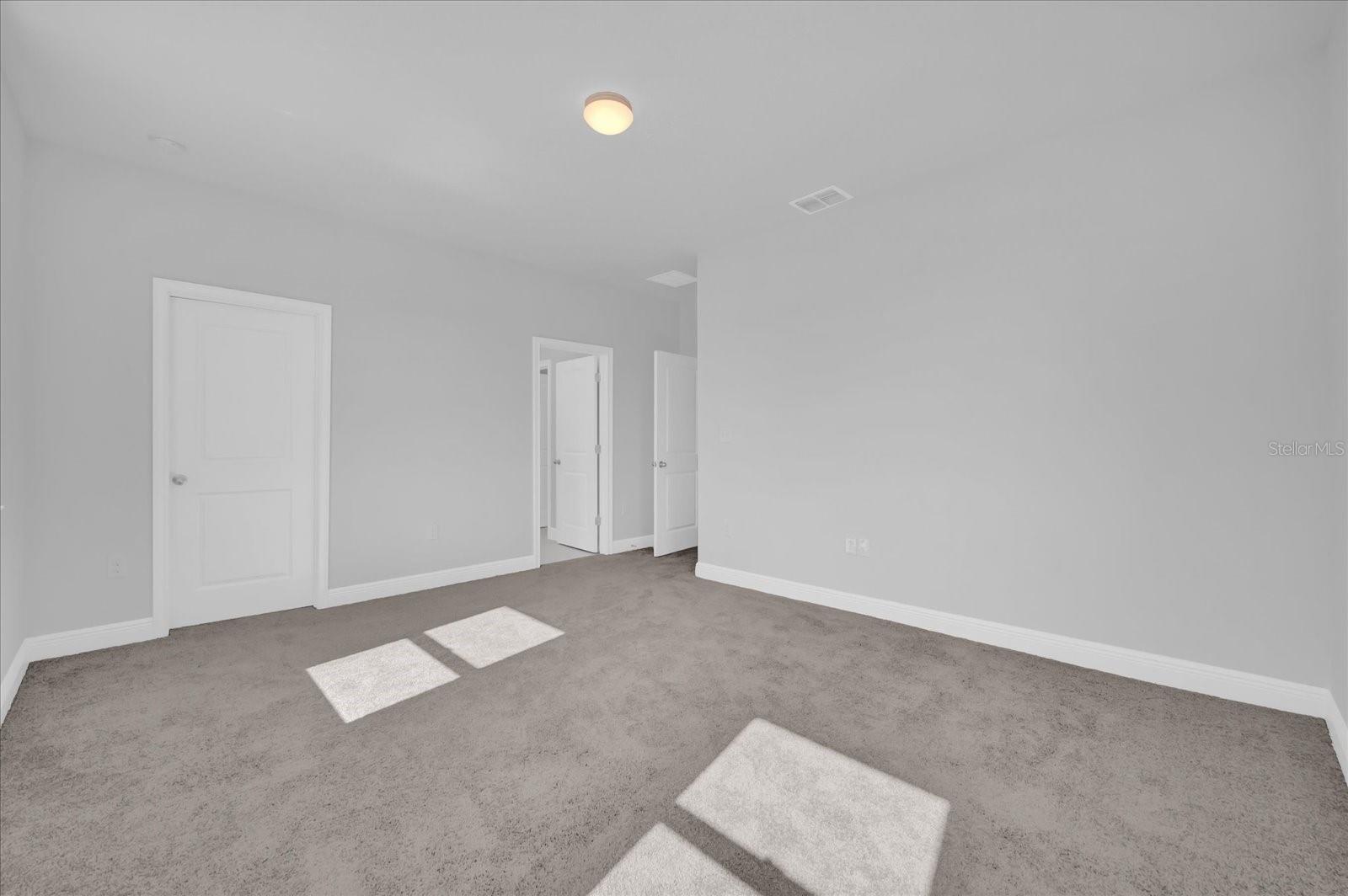 GREENVILLE COMMONS - Residential