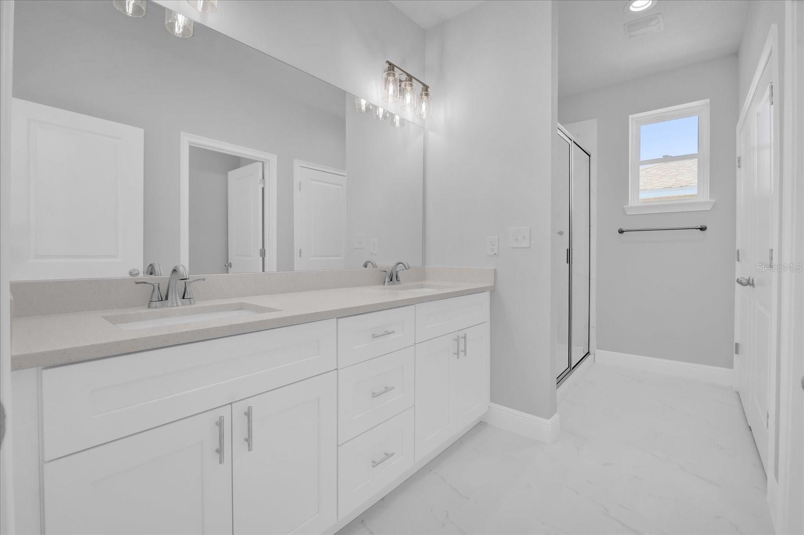 GREENVILLE COMMONS - Residential