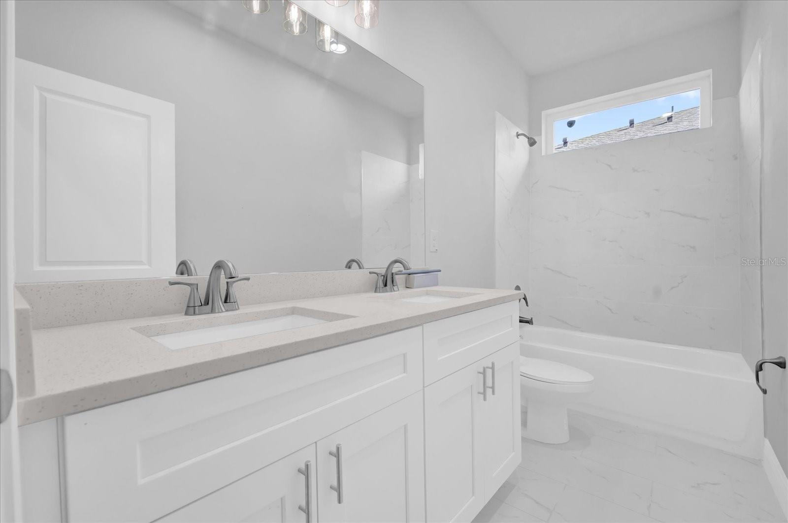 GREENVILLE COMMONS - Residential