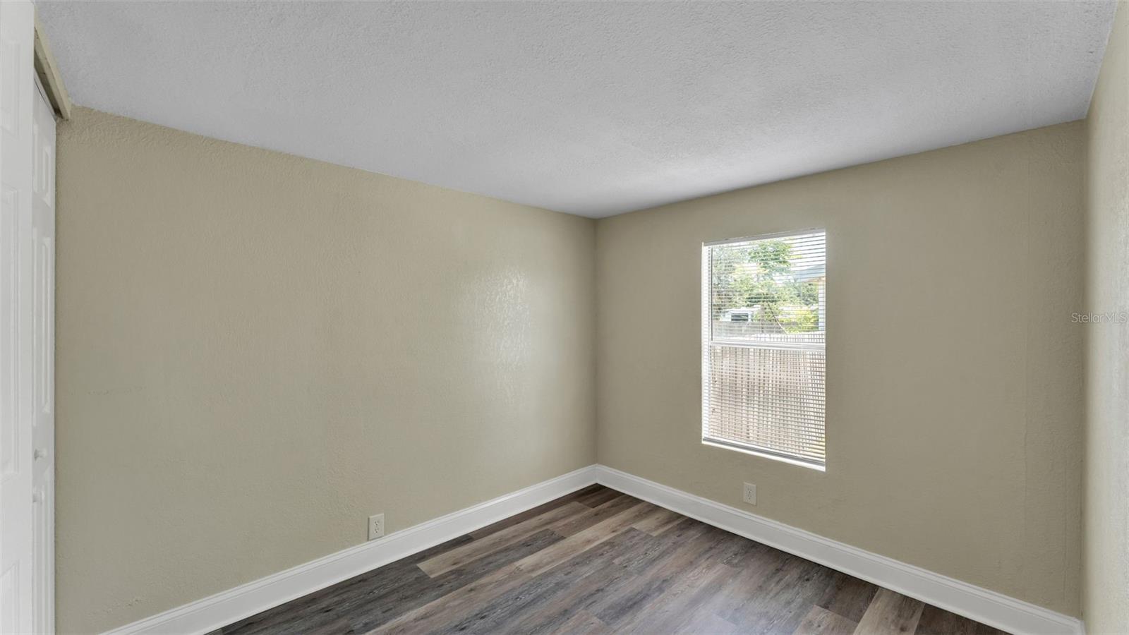 ROLLINGLEN PH 01 - Residential
