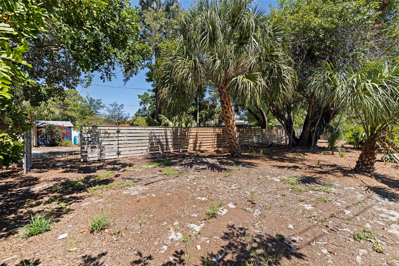 LAKEWOOD ESTATES SEC E - Residential
