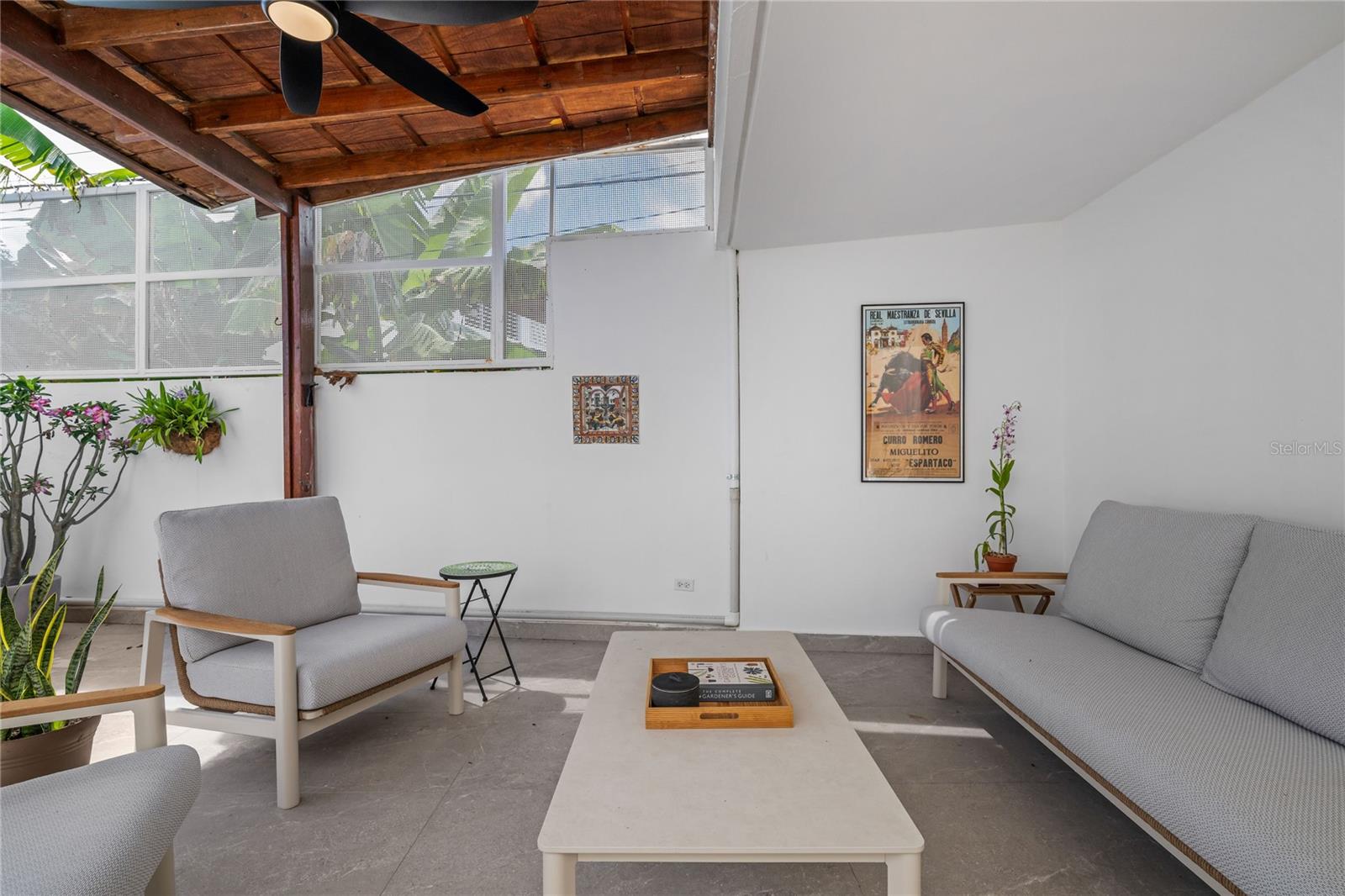 PARK BOULEVARD - Residential