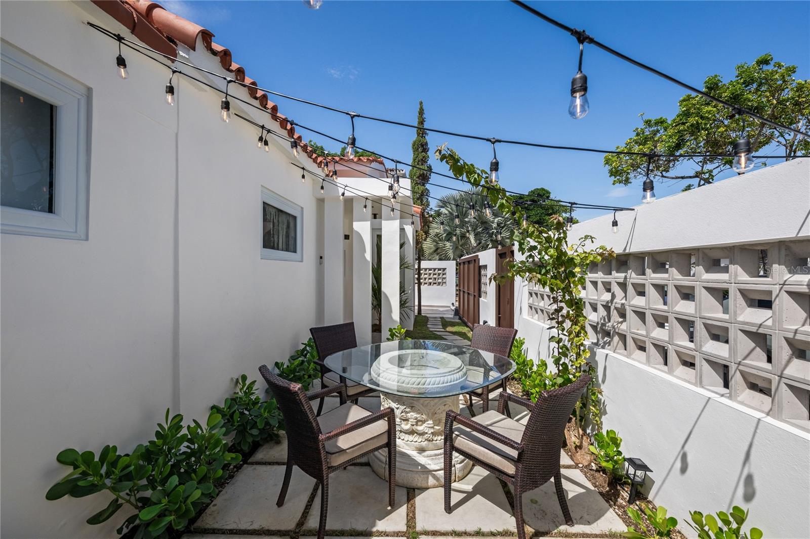 PARK BOULEVARD - Residential