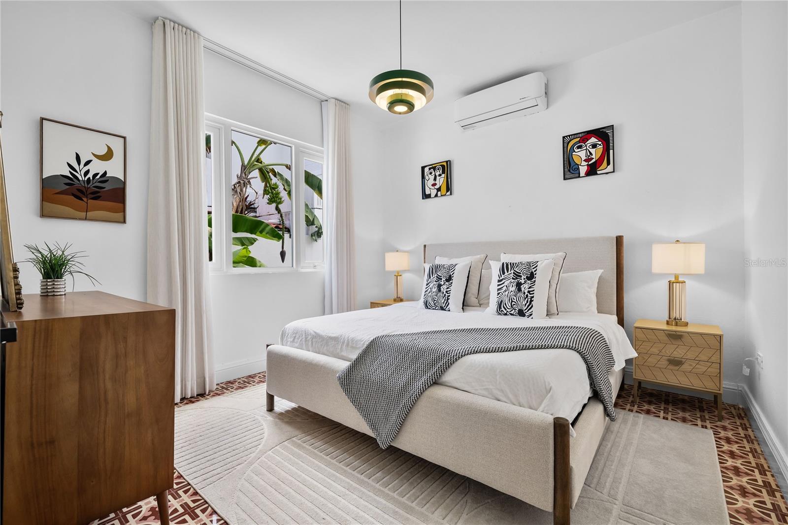 PARK BOULEVARD - Residential