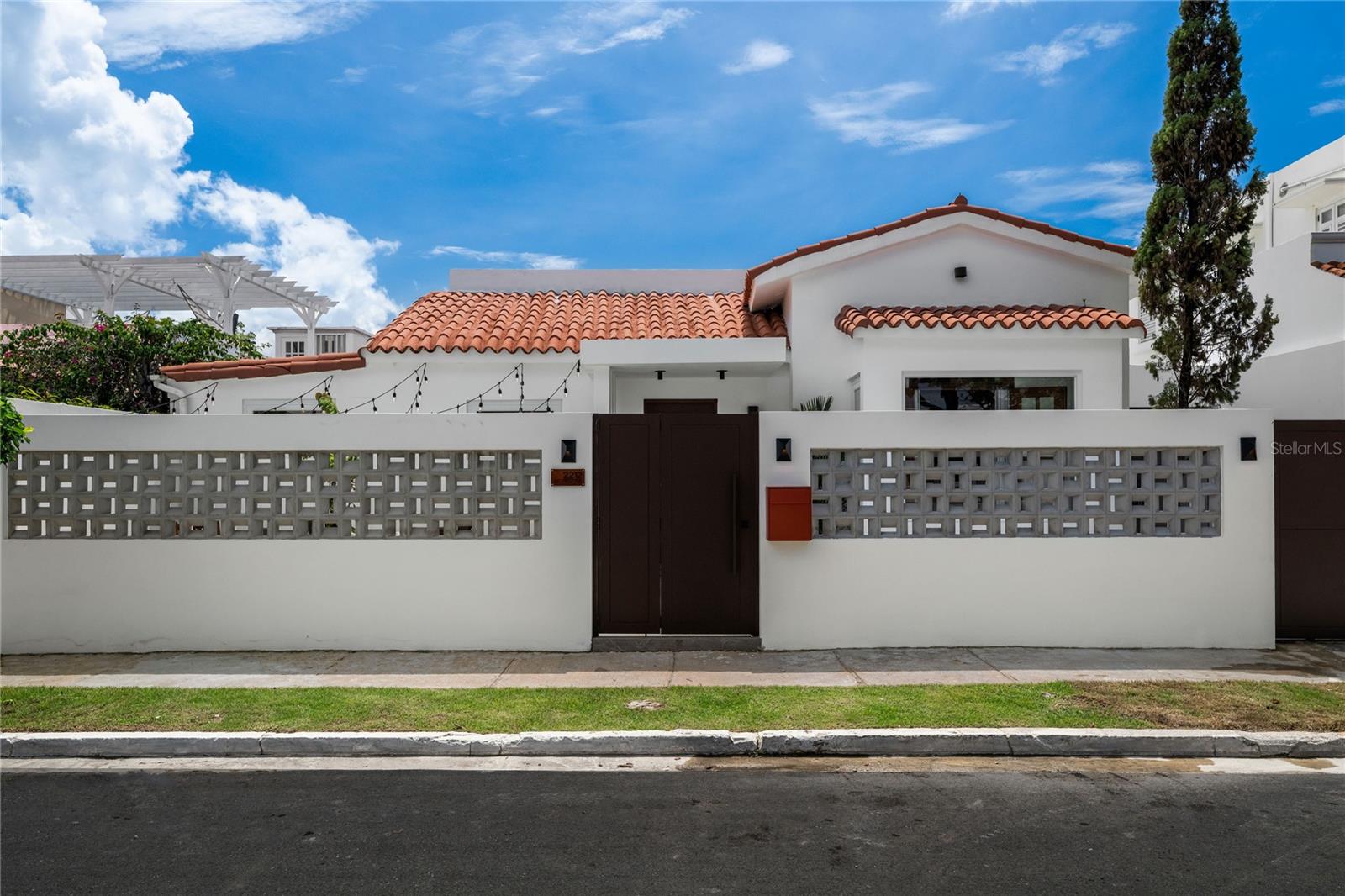 PARK BOULEVARD - Residential