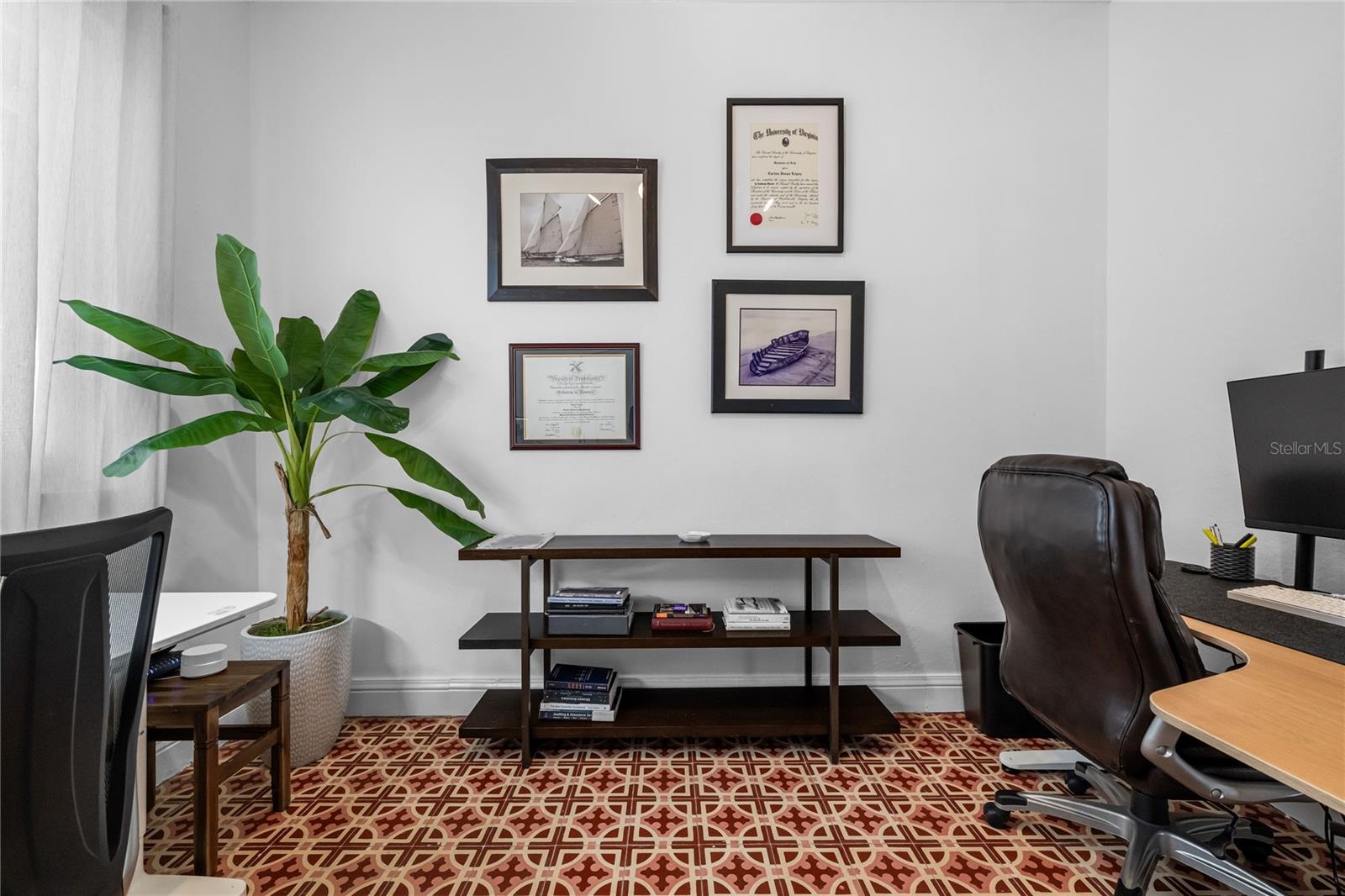 PARK BOULEVARD - Residential