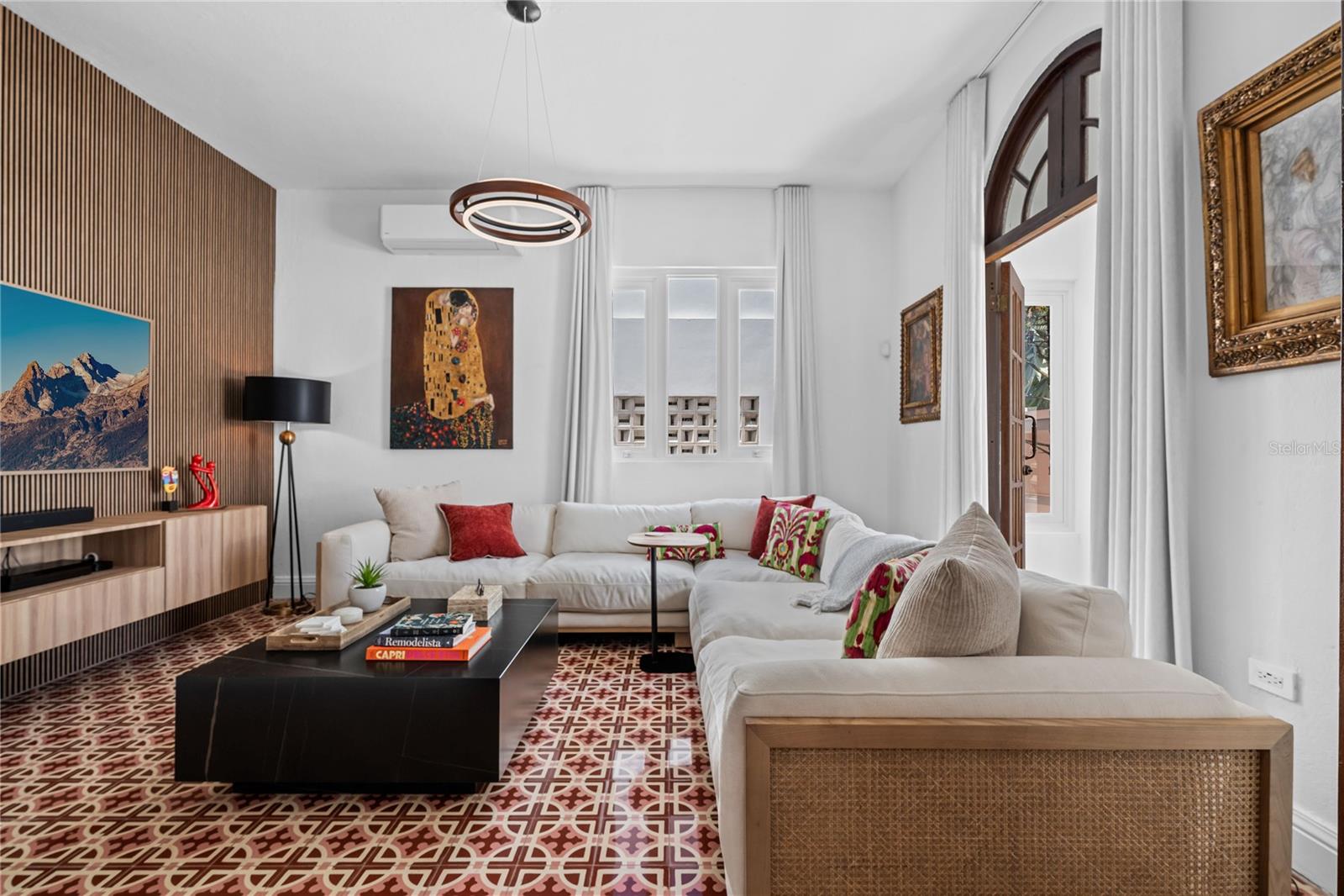 PARK BOULEVARD - Residential