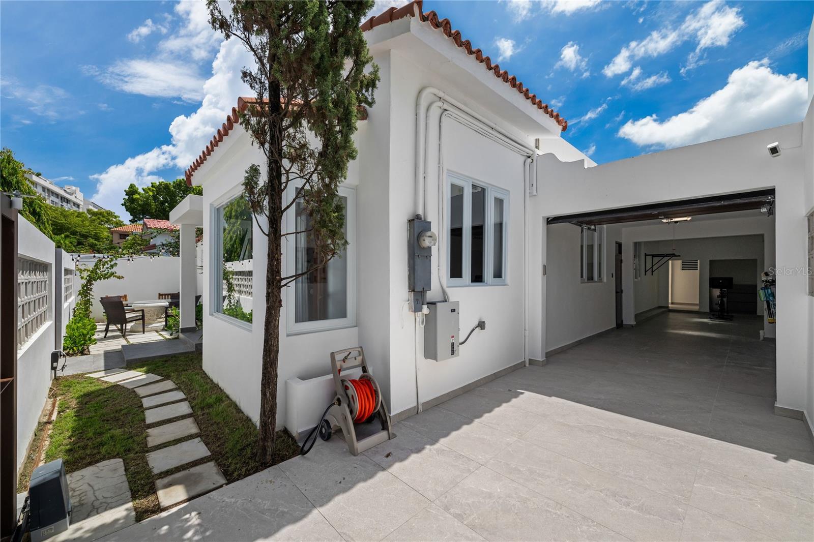 PARK BOULEVARD - Residential