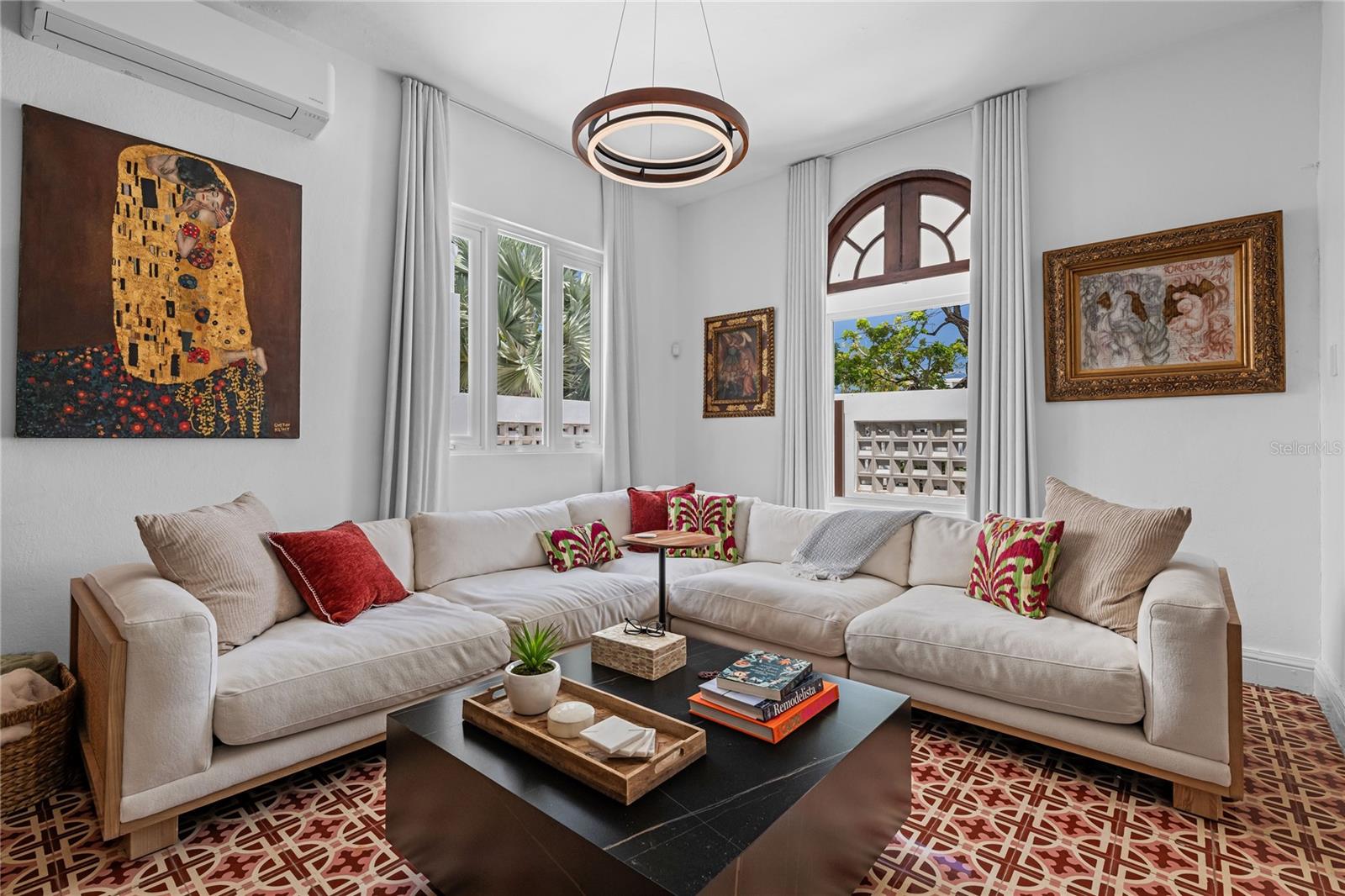 PARK BOULEVARD - Residential