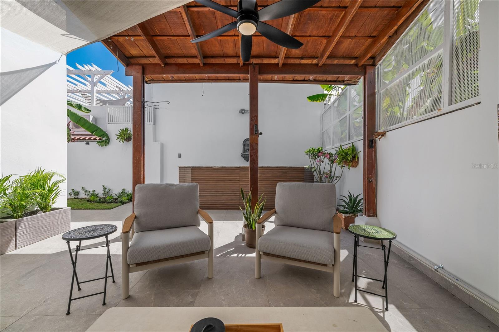 PARK BOULEVARD - Residential