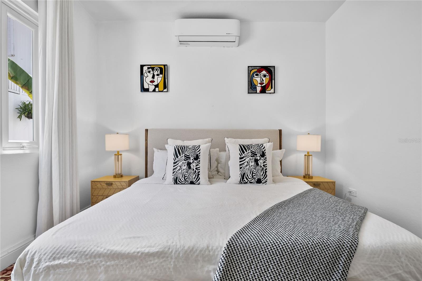 PARK BOULEVARD - Residential