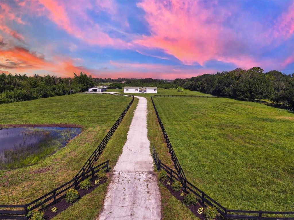 Photo of 6020 County Road 675, Bradenton, FL 34211 (MLS # A4660214)
