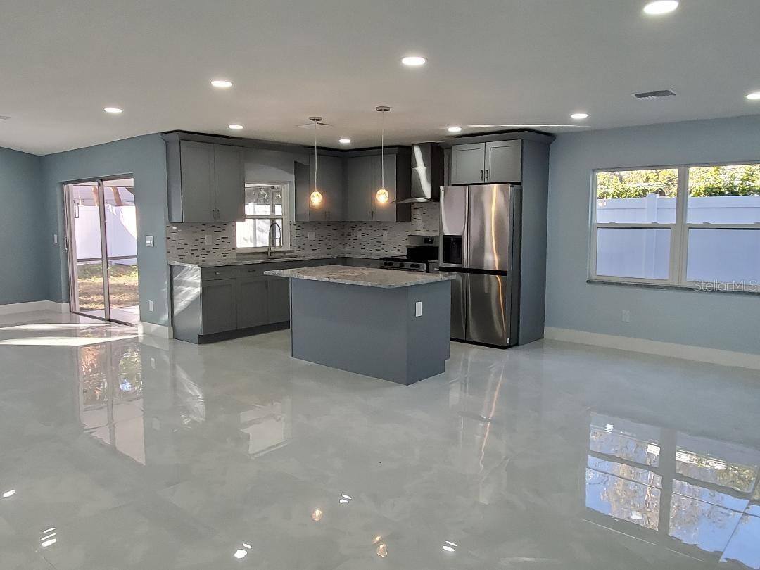 7607 WINGING WAY DRIVE