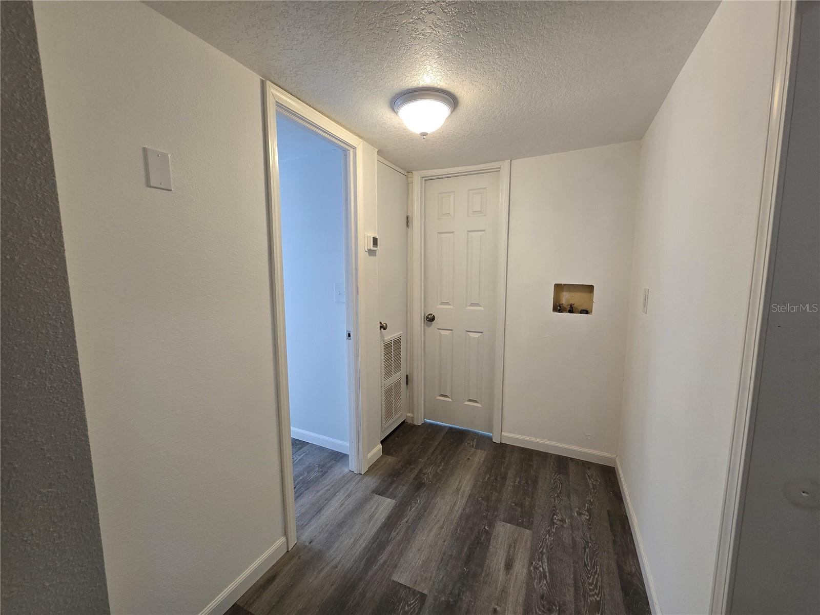 CHAIN O LAKES - Residential