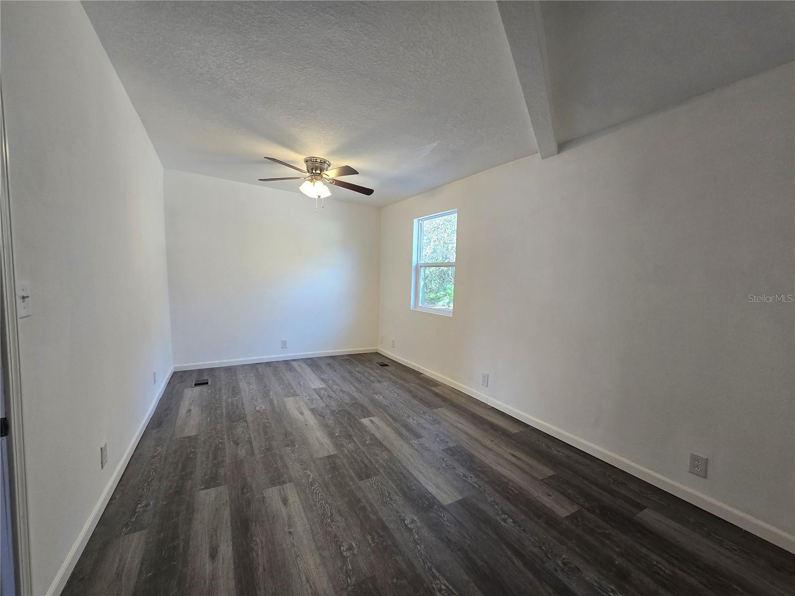 CHAIN O LAKES - Residential