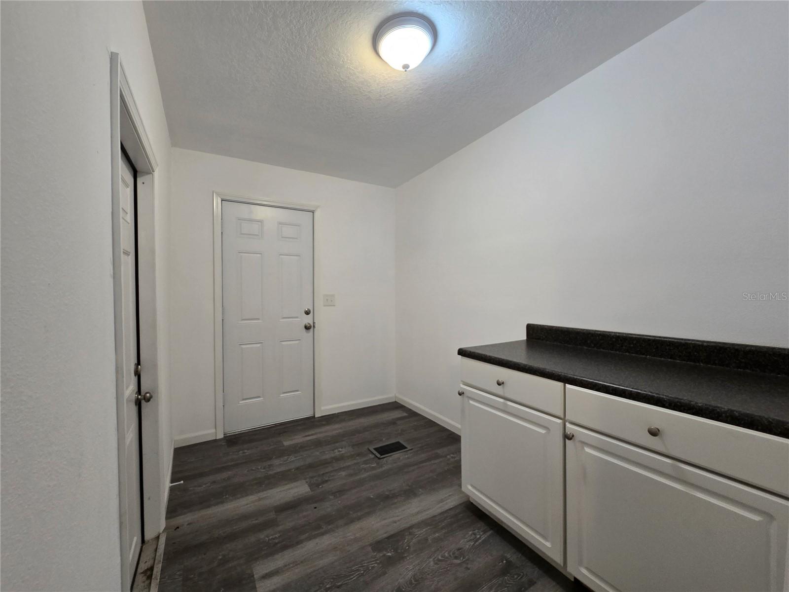 CHAIN O LAKES - Residential