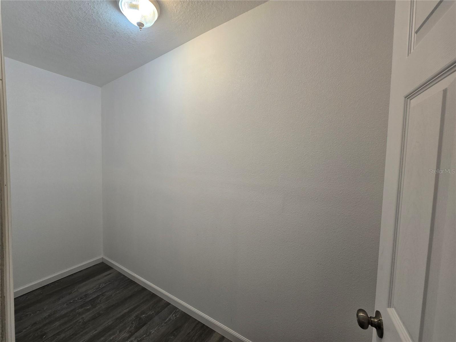 CHAIN O LAKES - Residential