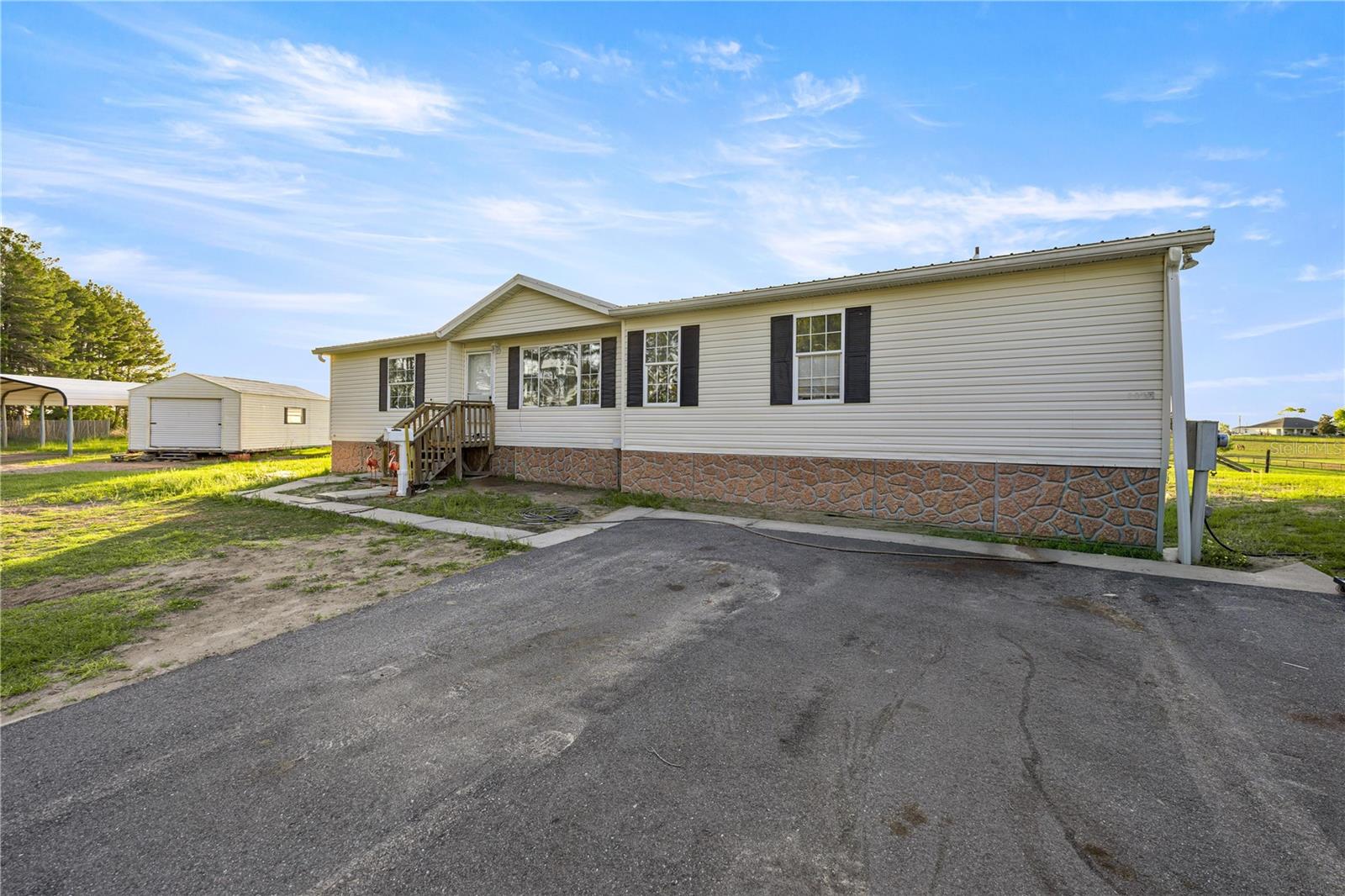 2061 NW 165TH COURT ROAD