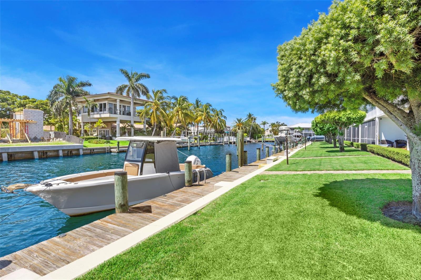 MARINA HARBOUR CONDO - Residential