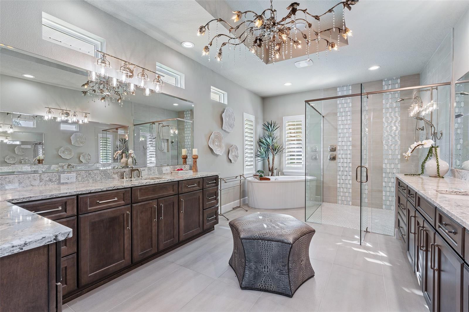 PLANTATION BAY SEC 2A-F UN 6 - Residential