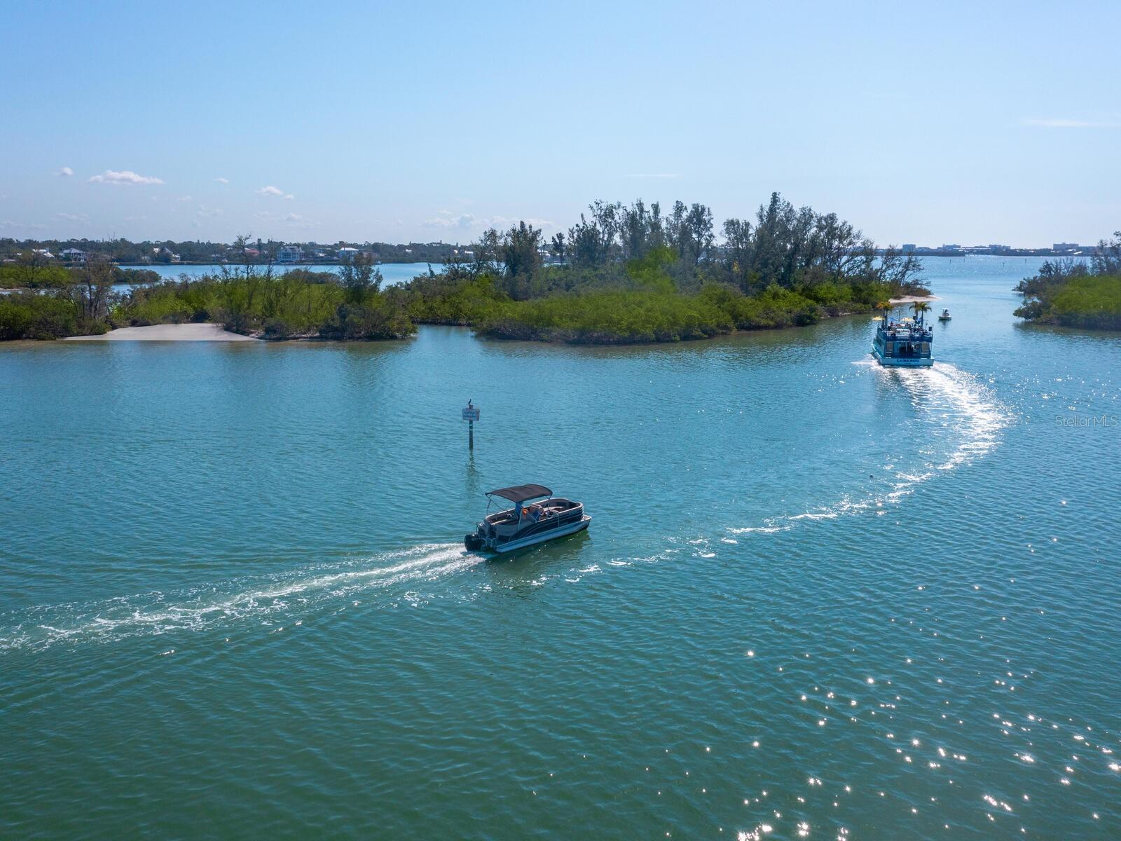 BAY ISLAND SHORES - Land