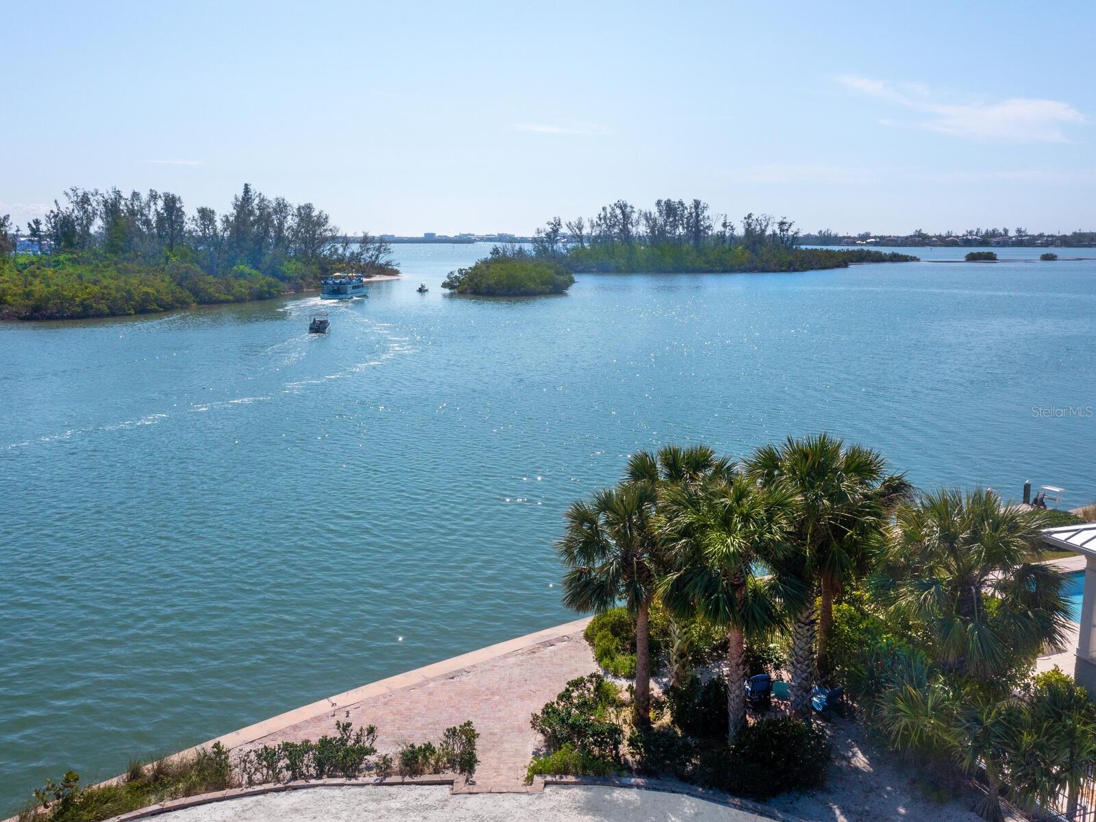 BAY ISLAND SHORES - Land