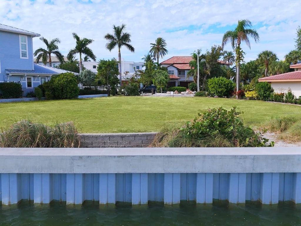 Photo of 894 Freeling Drive, Sarasota, FL 34242 (MLS # A4668843)