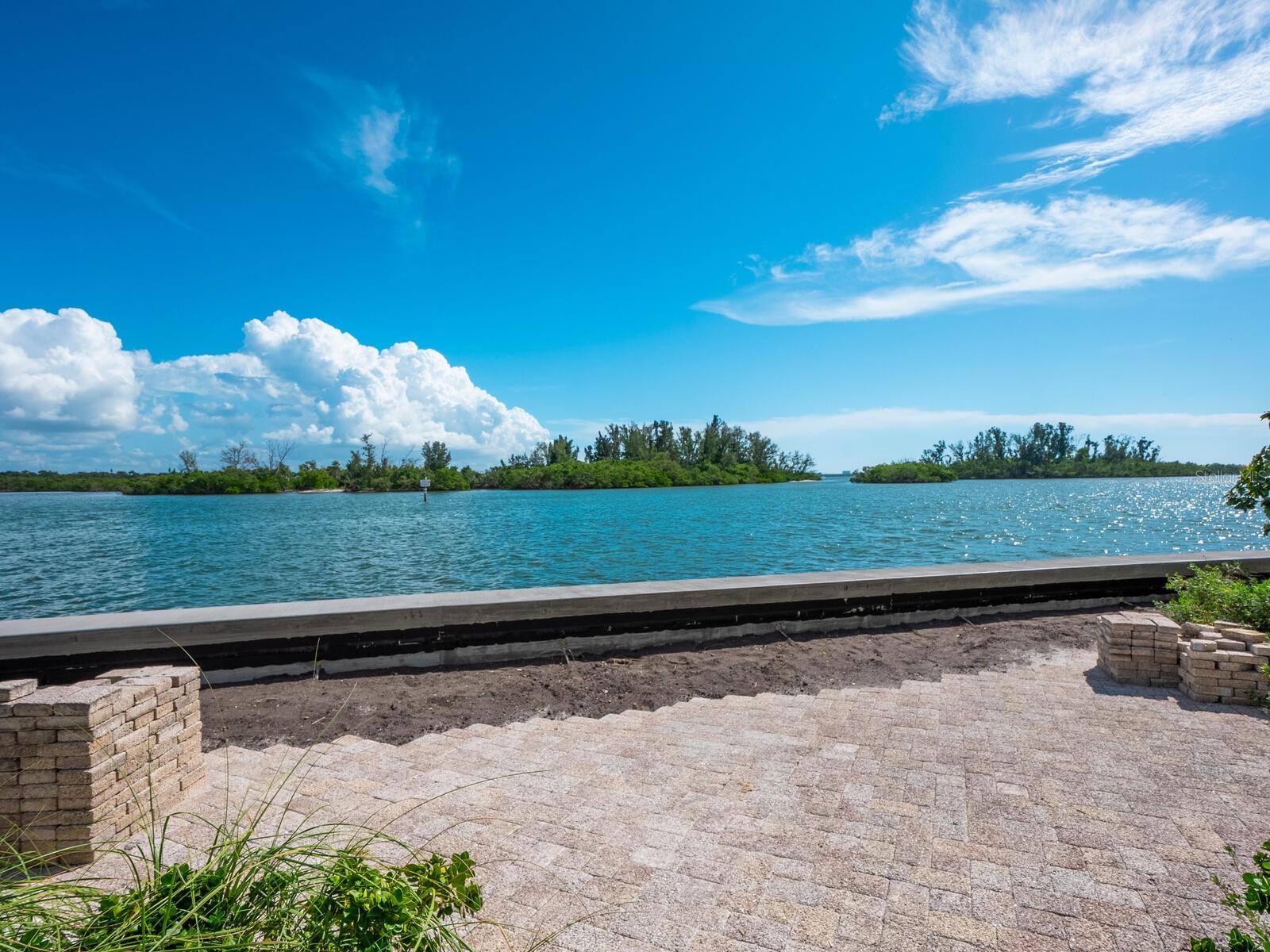 BAY ISLAND SHORES - Land