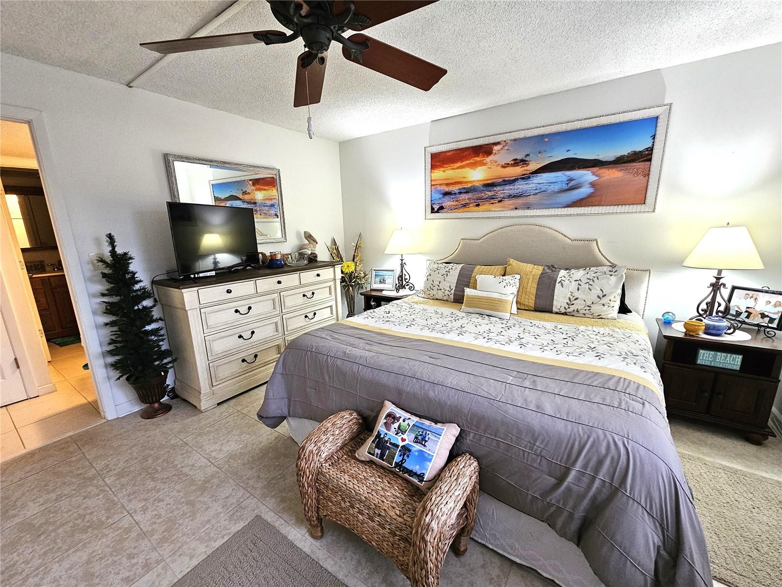 RIVERHOUSE - Residential Lease